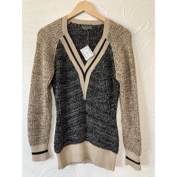 Women’s Classic Alpaca V Neck Zahara Knit Sweater Size Large New With Tags - Picture 1 of 6